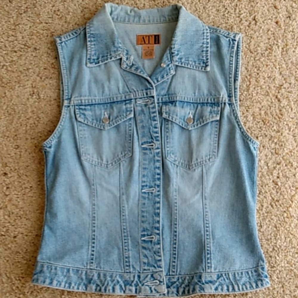 Ann Taylor Distressed Denim Vest.  Worn Twice.  Sm